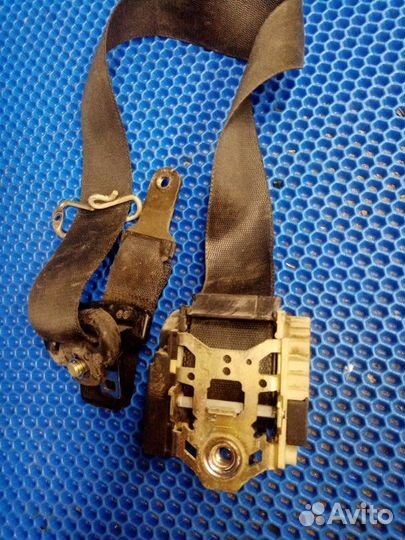 Ремень безопасности передний правый Ford Mondeo 3