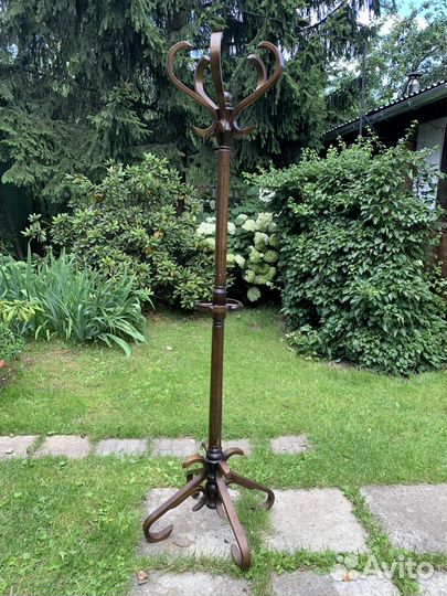 Вешалка напольная деревянная