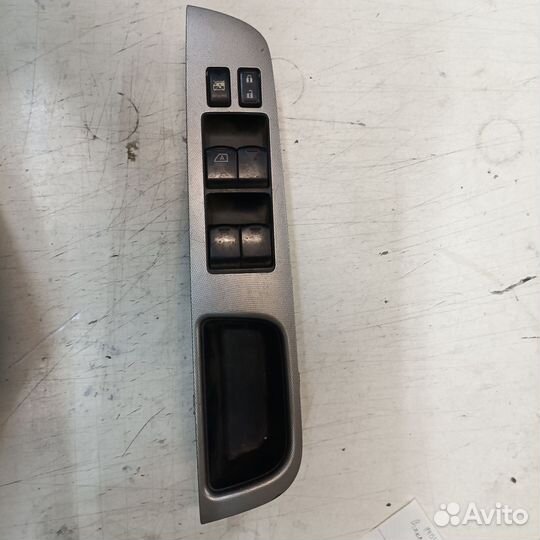 Блок управления стеклоподъемниками Nissan Today