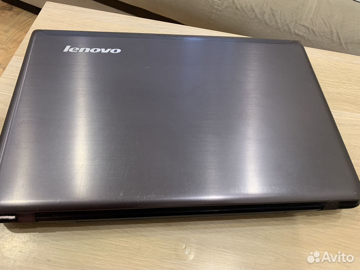 Ноутбук Lenovo IdeaPad Z570