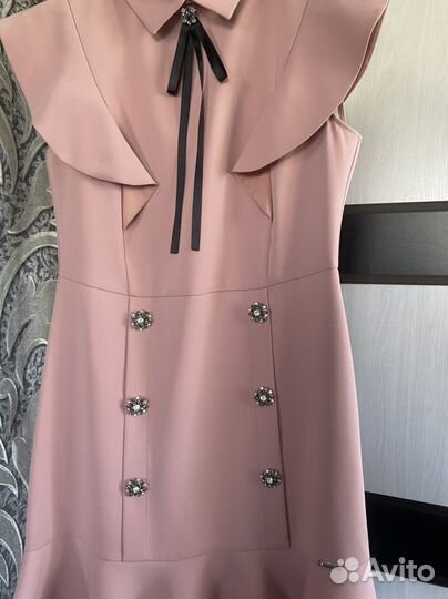 Продам платья и брючный костюм