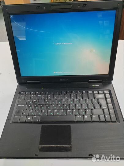 Ноутбук asus