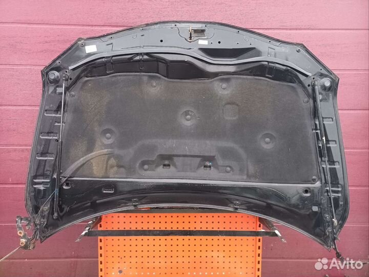 Капот Toyota Camry 40