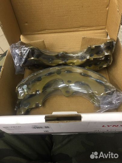 Тормозные колодки задние toyota starlet (corola)