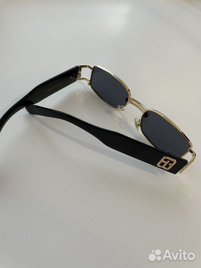 Солнцезащитные очки новые