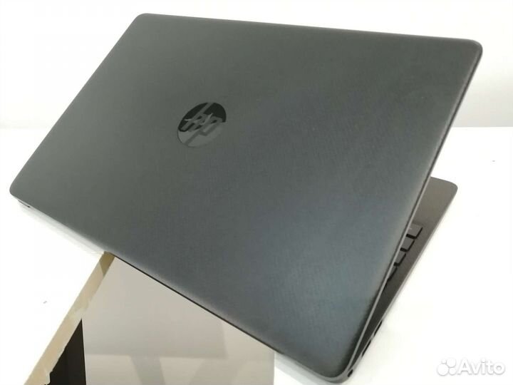 Мощный ультрабук 15.6 Full HD / 6Gb DDR4 / SSD