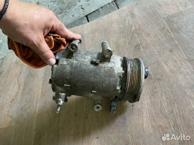 Компрессор кондиционера Range Rover Evoque