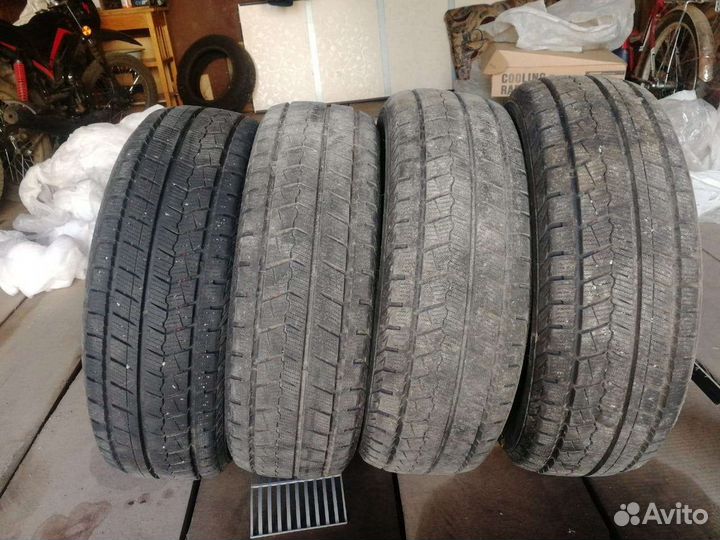 Arivo Winmaster ARW2 205/60 R16