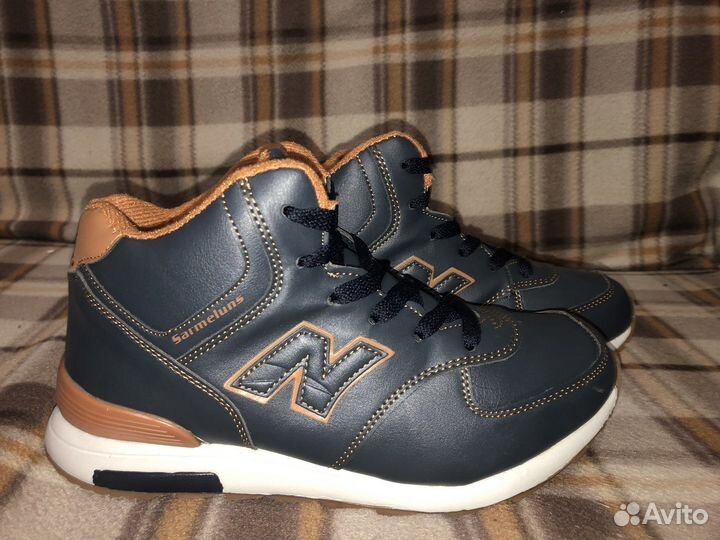 Кроссовки зимние