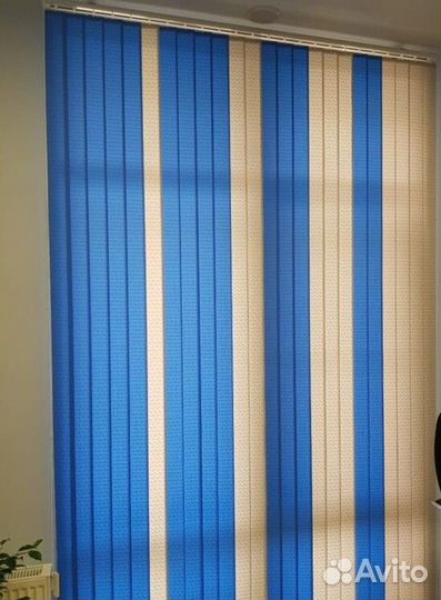 Рулонные кассетные шторы блекаут N8394-H70475