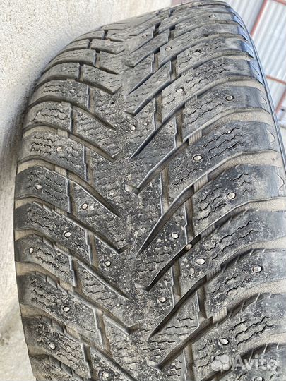 Nokian Tyres Hakkapeliitta 8 SUV 275/55 R20