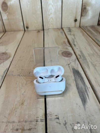 Bluetooth гарнитура AirPods Pro
