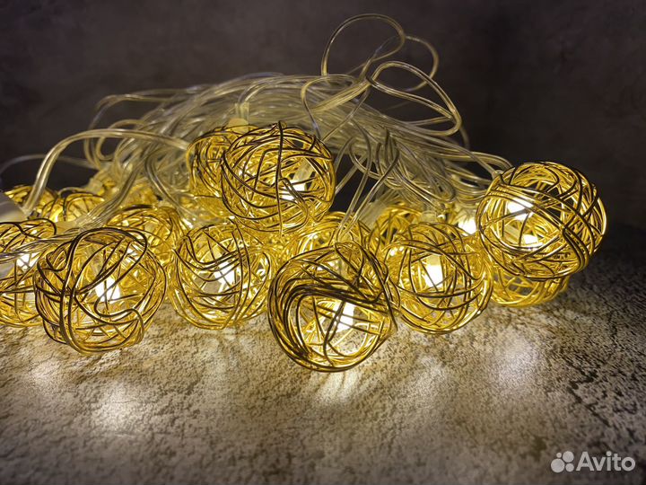 Гирлянда интерьерная шарики плетеные