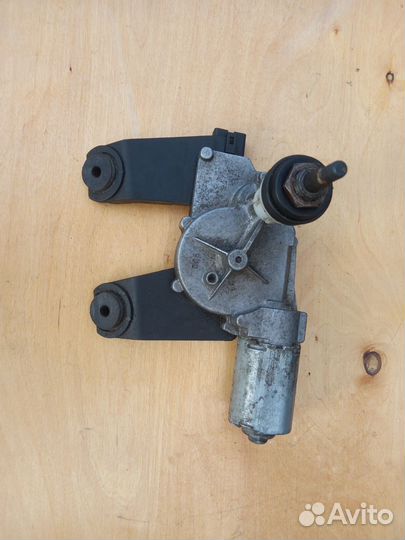 Моторчик стеклоочистителя задний Ssang Yong Kyron