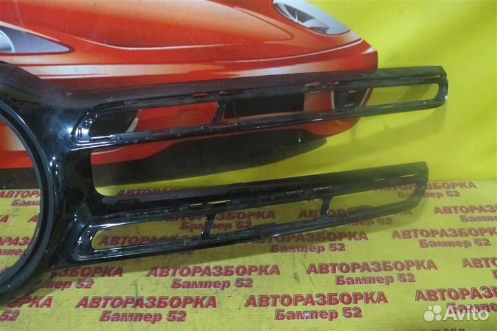 Mercedes Benz X166 GLS 2015-2019 накладка решетк