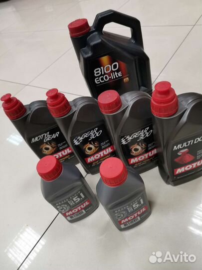 Масло Motul 300V Power Racing 5W30 & Le Mans 20W60