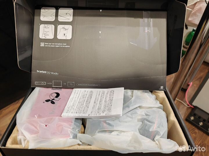 Focusrite Scarlett 2i2 studio 4 gen