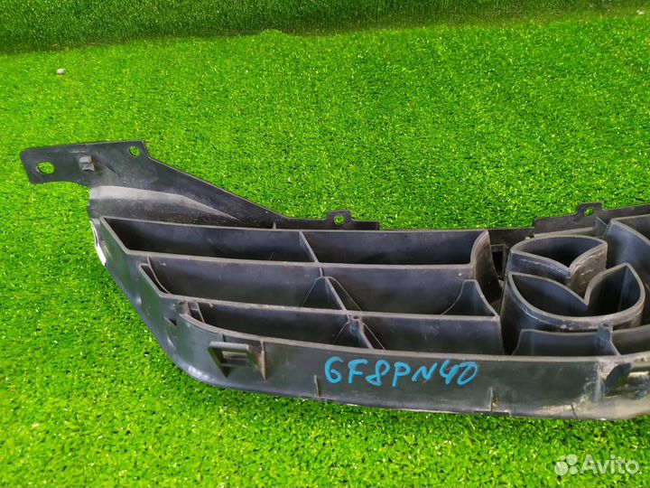 Решетка в бампер Mazda Capella