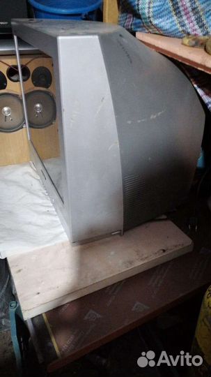 Телевизор samsung