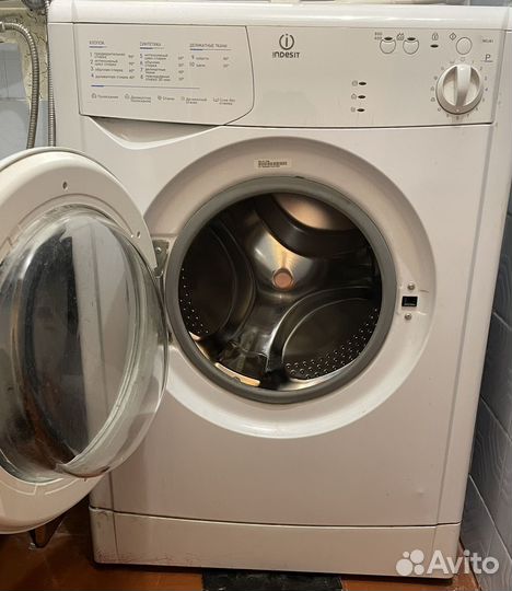 Стиральная машина бу indesit