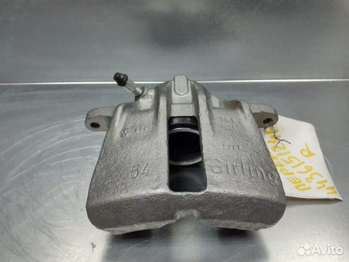 Суппорт тормозной передний правый Volkswagen