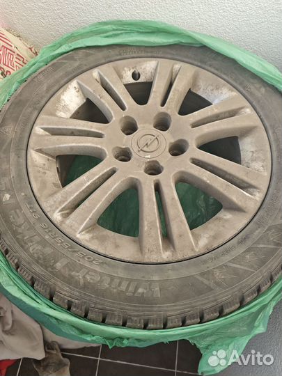 Hankook Winter I'Pike 205/55 R16 91