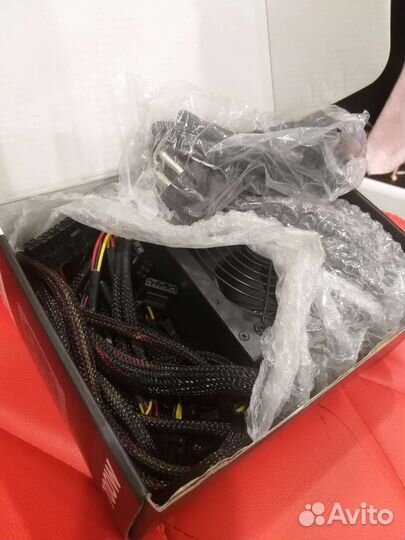 Блок питания Thermaltake TR2 S series 700w