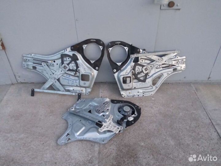 Kia Sportage 2 передние стеклоподъёмники