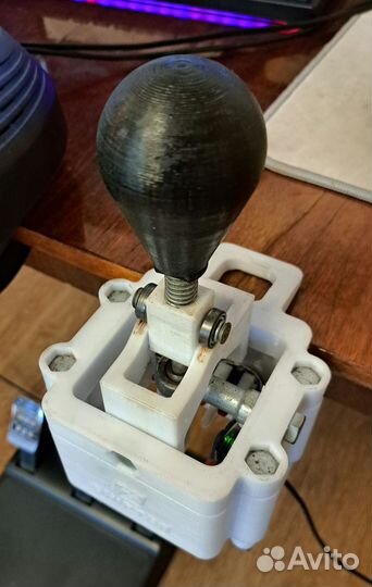 Игровой руль thrustmaster t150 pro с Zshifter 7+1