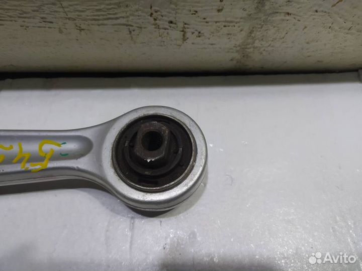 Рычаг передний правый нижний поперечный 32730034