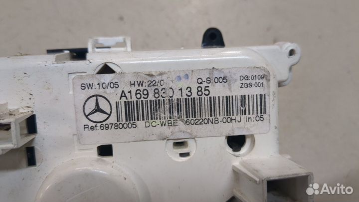 Переключатель отопителя Mercedes A W169, 2005