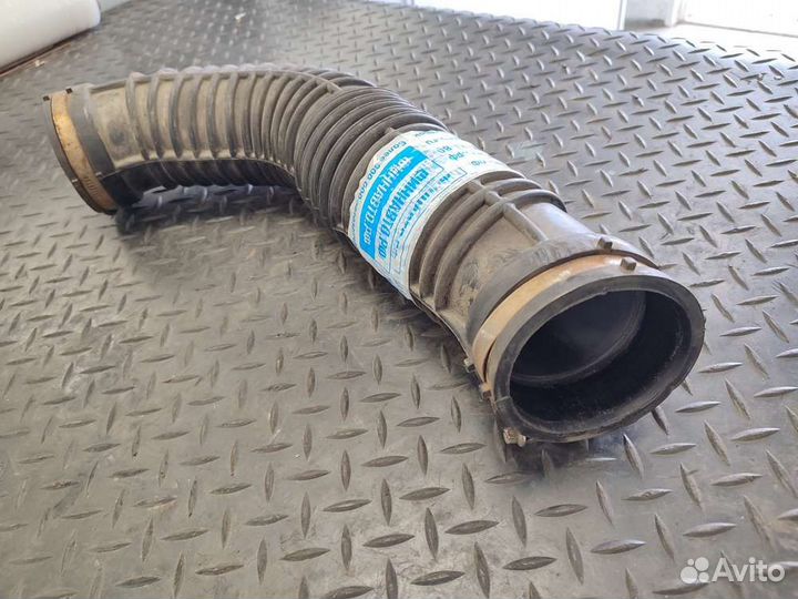Гофра воздушная (патрубок) на Renault Master III