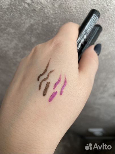 Жидкая подводка для глаз