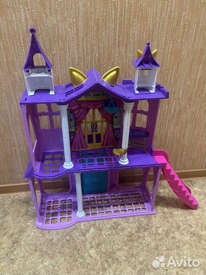 Игрушка Замок