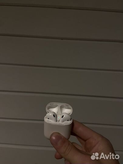 Airpods 2