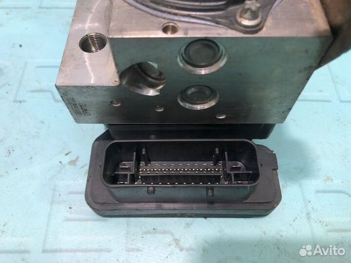 Блок abs Bmw 5-Я Серия F10 N63TU 2013