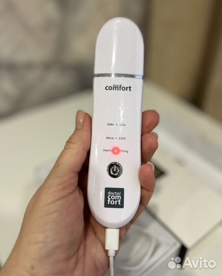 Массажер лица - УЗ чистка лица