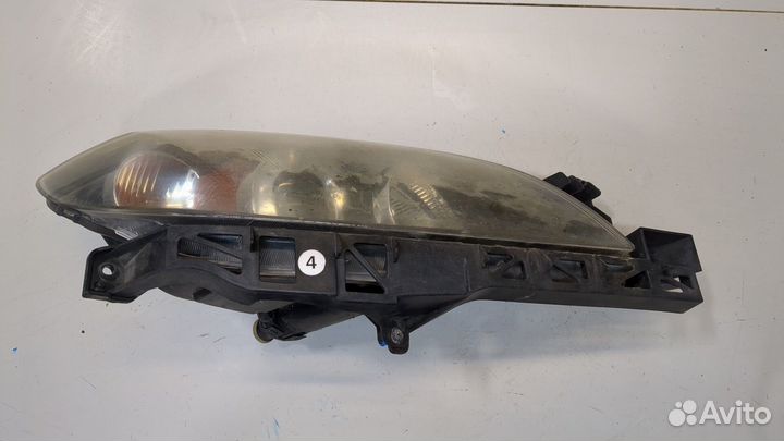 Фара (передняя) Mazda 3 (BK), 2004