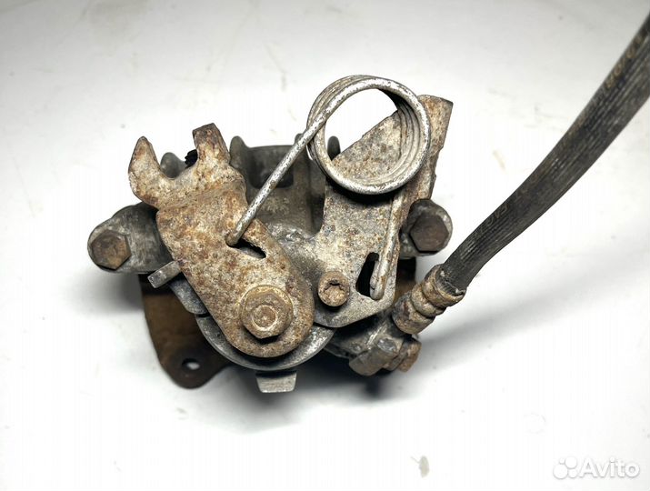 Суппорт задний правый Audi а6с5