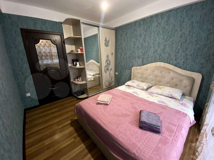 2-к. квартира, 40 м², 4/10 эт.