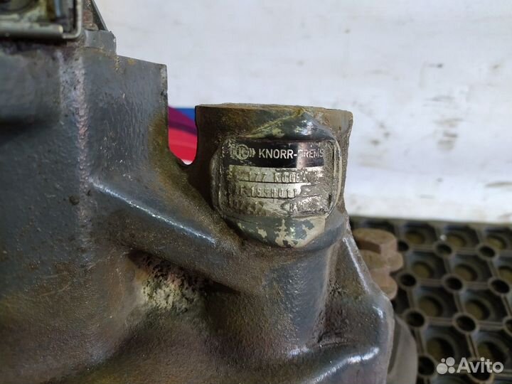 1658011 Суппорт Daf 95XF, Daf XF105