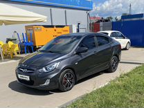 Hyundai Solaris 1.4 MT, 2012, 270 000 км, с пробегом, цена 675 000 руб.