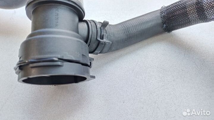 Шланг системы охлаждения BMW 17127582924 (Новый)