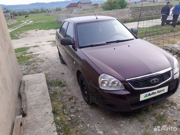 LADA Priora 1.6 МТ, 2012, битый, 400 000 км