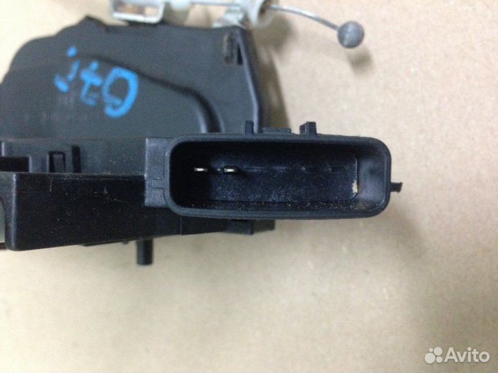 Замок двери задний левый Infiniti G35 G35X G35Xs