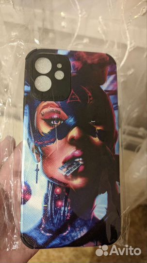 2 чехла на iPhone 12, абсолютно новые.1 чехол 225р