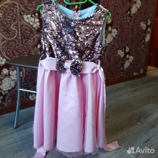 Платье на любой праздник