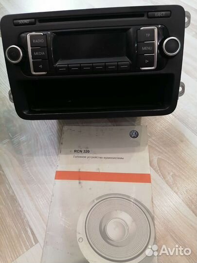 Штатная магнитола поло седан