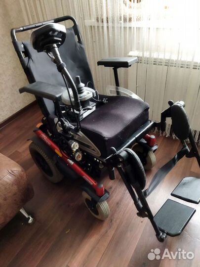 Инвалидная коляска с электроприводом ottobock b600