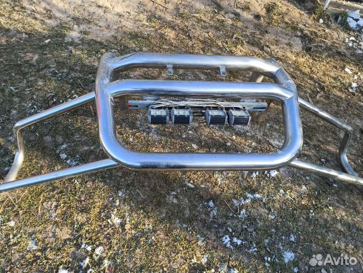 Кенгурятник с фарами на джип